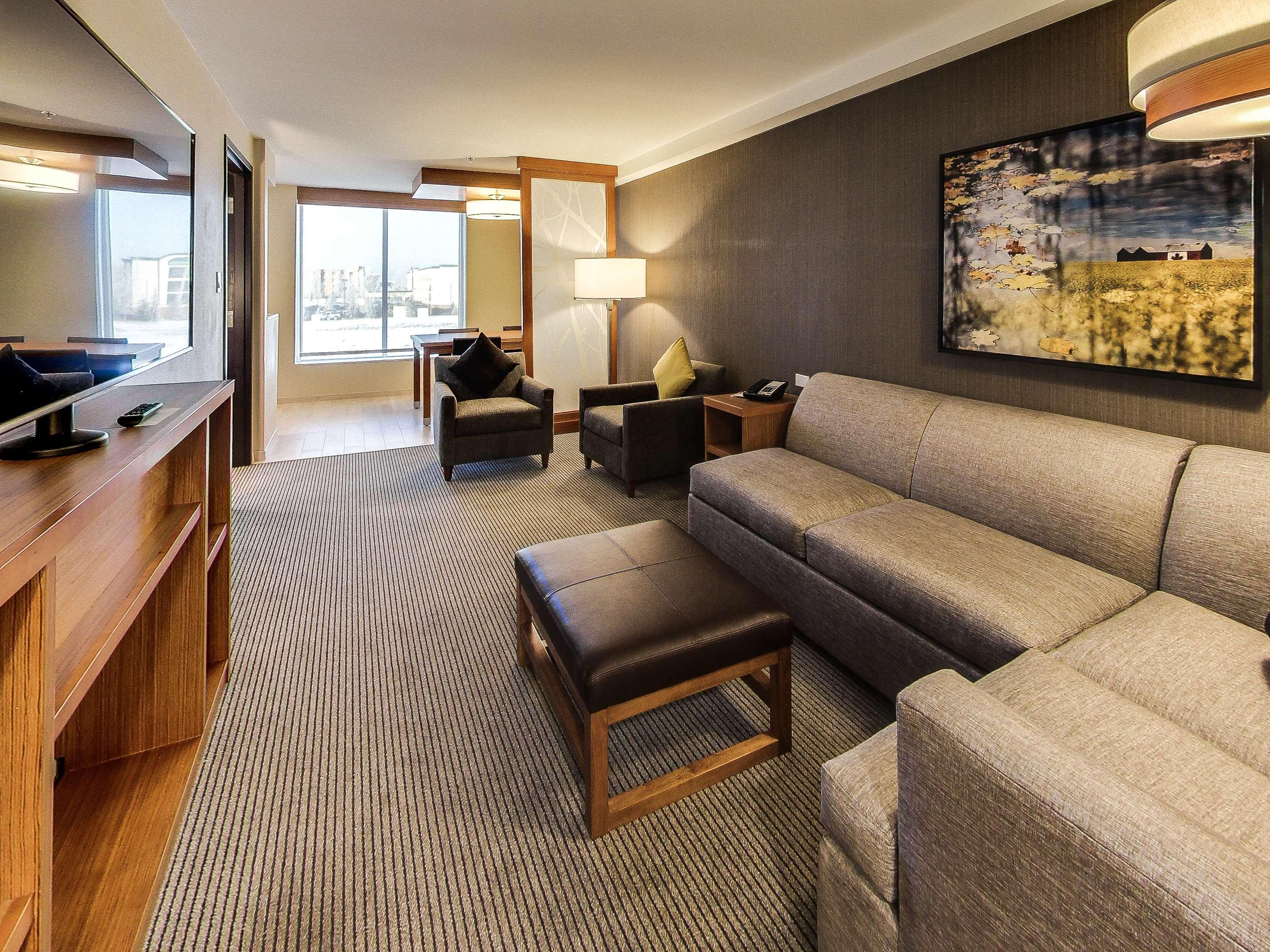 Hyatt Place Edmonton West Exterior foto